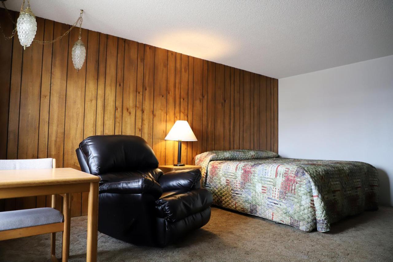 Big Sky Motel Roundup Kültér fotó