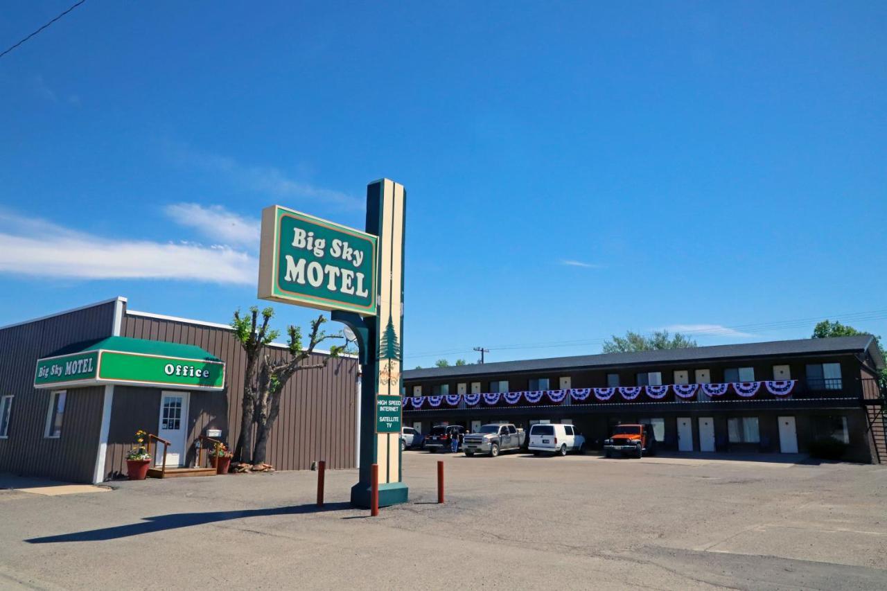 Big Sky Motel Roundup Kültér fotó
